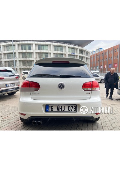 Volkswagen Golf 2009-2012 Parlak Siyah Difüzör Plastik Boyalı