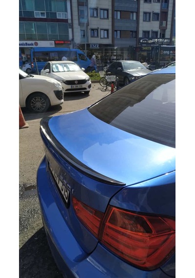 Bmw F10 Spoiler Anatomik Parlak Siyah Pleksi