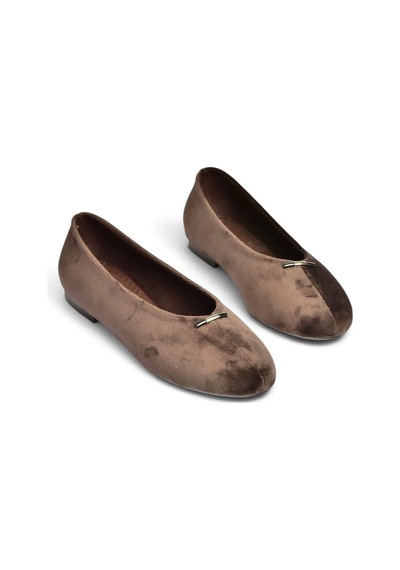 Fox Shoes Z820704102 Kahverengi Süet Toka Detaylı V Kesim Babet