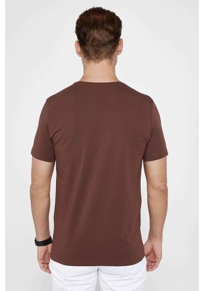 Tudors Erkek Slim Fit Dar Kesim Pamuklu Likralı Esnek Kumaş Basic Kahverengi Bisiklet Yaka Tişört-31218 Kahverengi