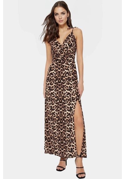 Ersefa Leopar Desenli Kolsuz Viskoz Maxi Elbise A Line Kesim Yırtmaç Detay Zarifane Tasarım Modern Stil Camel