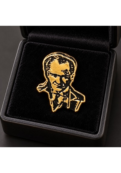 Atatürk Portre Figürlü Metal Yaka Rozeti Ceket, Takım Elbise Ve Çanta Aksesuarı Gri