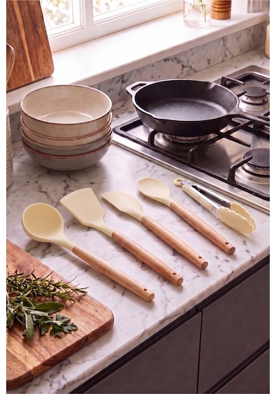 Bambu Saplı Beyaz Silikon Servis Seti 5 Parça Yanmaz Yapışmaz Silikon Mutfak Gereçleri Kepçe, Spatula, Kaşık Ve Kilitli Mutfak Maşası Beyaz Beyaz Bambu Saplı Beyaz Silikon Servis Seti 5 Parça Yanmaz Yapışmaz Silikon Mutfak Gereçleri Kepçe, Spatula, Kaşık Ve Kilitli Mutfak Maşası Beyaz Beyaz