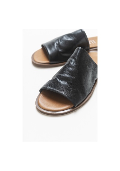 Luvishoes Clau Siyah Kadın Deri Terlik Siyah