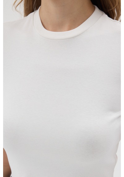 Urbantrendstore Kadın Bisiklet Yaka Likralı Kısa Kol Body Crop Bluz Günlük Şık Sade Yazlık Casual Crop Kadın Crop Beyaz