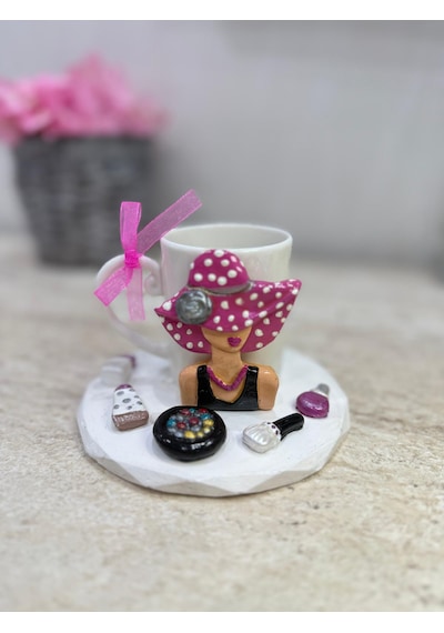 Sutasarimevi Özel Tasarım Makyaj Malzemeleri Temalı Kahve Fincanı Modeli KARMA RENKLİ
