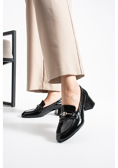 Dericia Shoes Calista Hakiki Deri Rugan Kadın Kalın Topuklu Ayakkabı Siyah