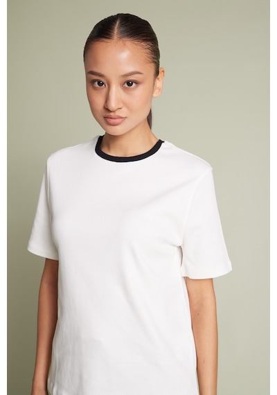 Pamuklu Kısa Kollu Kontrast Bisiklet Yaka T-shirt Ekru
