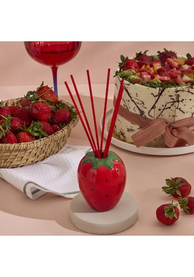 Karcaca Home Sweet Strawberry Çubuklu Ortam Kokusu Diğer