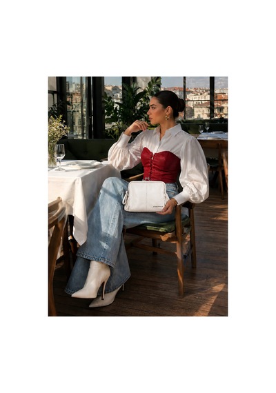 Just Polo Kadın Çift Askılı Çanta 18x20 Cm Fermuarlı Günlük Omuz Ve El Çantası Beyaz