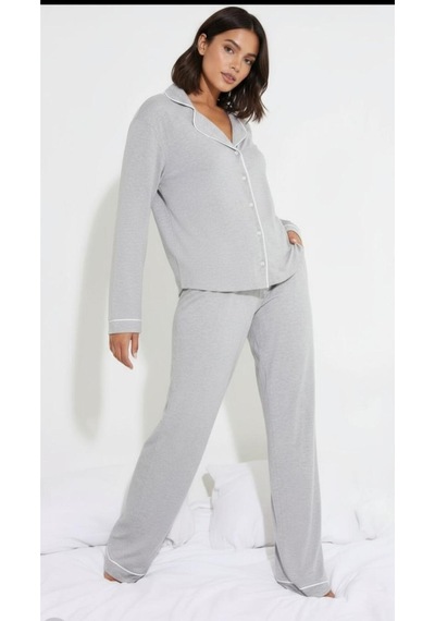 Düğmeli Biyeli Pijama Takımı Gri