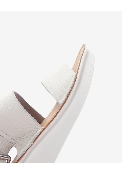 Clarks Velhill Strap Kadın Beyaz Sandalet 26170824 Beyaz