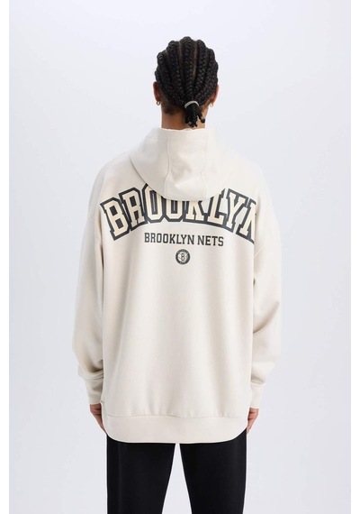DeFactoFit NBA Brooklyn Nets Oversize Geniş Kalıp Kapüşonlu Sırt Baskılı Skuba Dalgıç Kumaş Sweatshirt D6711AX25SPBG662