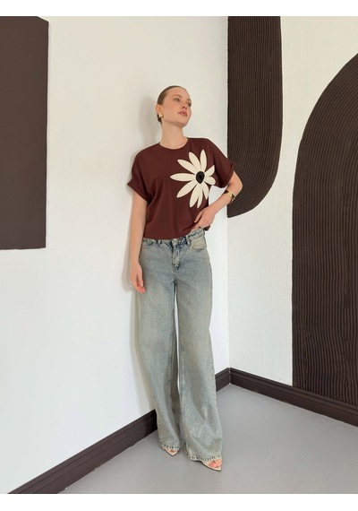 Verymoda Çiçek Detaylı Tişört D2910 Kahve