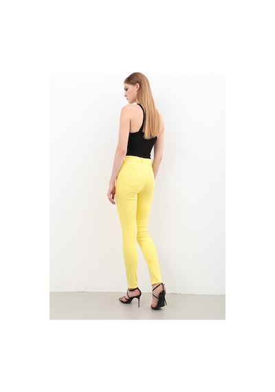 Kadın Yırtık Detaylı Jean Pantolon Sarı 001