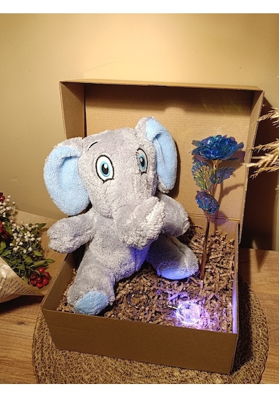 Kutulu Hediye Seti / Peluş Fil 24cm - Renk Değiştiren Işıklı Anahtarlık - Sonsuzluk Gülü