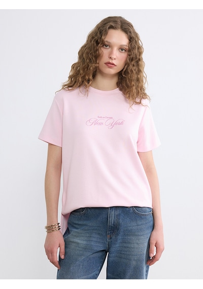 Lcw Modest Pembe Bisiklet Yaka New York Baskılı Kadın Tişört