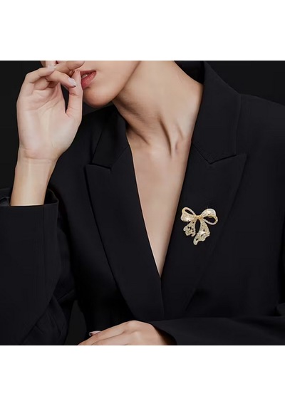 Altın Renk Şık Ve Parlak Modaya Uygun Yeni Stil Benzersiz Rhinestone Fiyonk Bijuteri Broş Altın