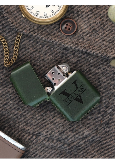 Vagave Yeşil Renk Hakiki Deri Kılıflı Zippo Benzinli Çakmak