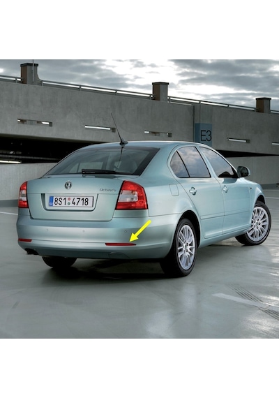 Skoda Octavia 2 2009-2012 Sağ Arka Tampon Reflektör 1Z0945106A