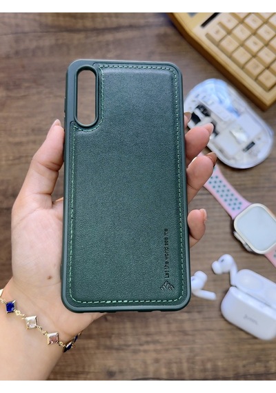 Samsung Galaxy A70 Uyumlu Premium Deri Dokulu Darbelere Karşı Dayanıklı Nazal Silikon Kılıf Haki