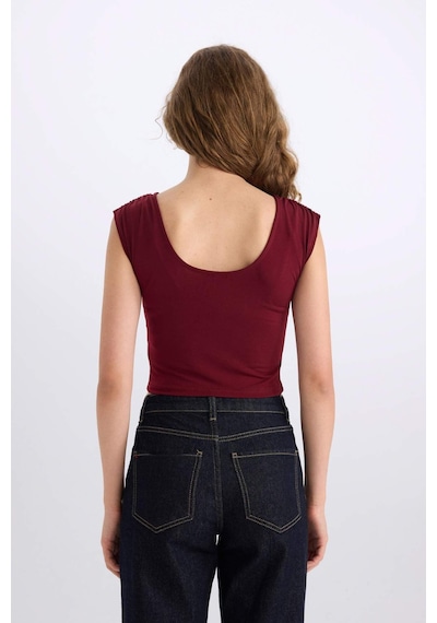 DeFacto Fitted Bisiklet Yaka Kısa Kollu Bordo Tişört E3150AX24WNBR248 Bordo