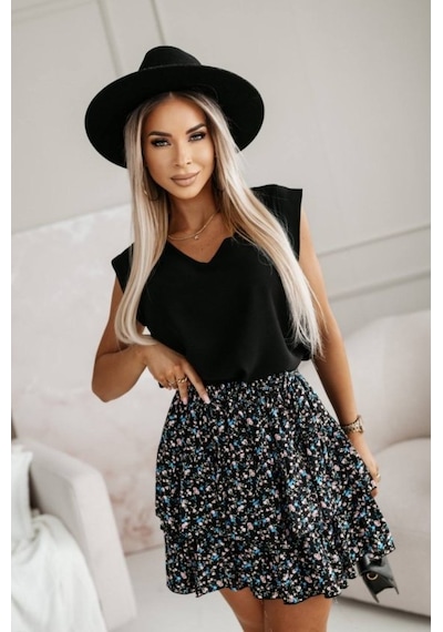 Etiler Collection Kadın Üst Sandy Kumaş Bluz, Alt Çiçek Desenli Süprem Kumaş Etek Ikili Takım Çok Renkli Etiler Collection Kadın Üst Sandy Kumaş Bluz, Alt Çiçek Desenli Süprem Kumaş Etek Ikili Takım Çok Renkli