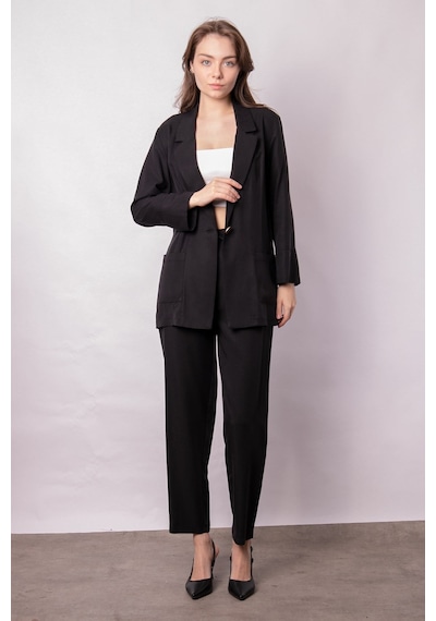 Kadın Baharlık Kumaş Rahat Kesim Yakalı Cepli Kolu Katlamalı Boyfriend Blazer Ceket-siyah Siyah Kadın Baharlık Kumaş Rahat Kesim Yakalı Cepli Kolu Katlamalı Boyfriend Blazer Ceket-siyah Siyah