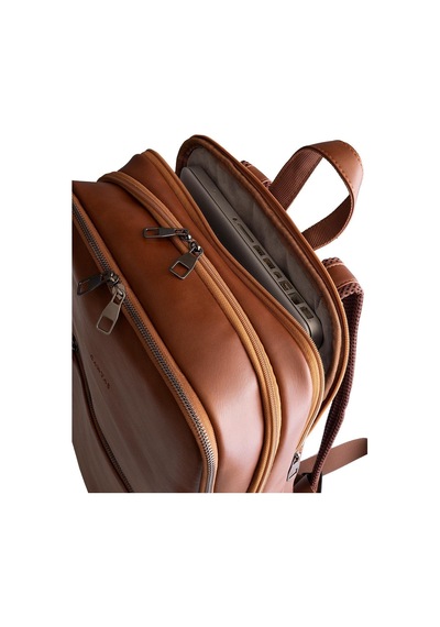 15.6 Laptop Nomad Traveller Sırt Çantası
