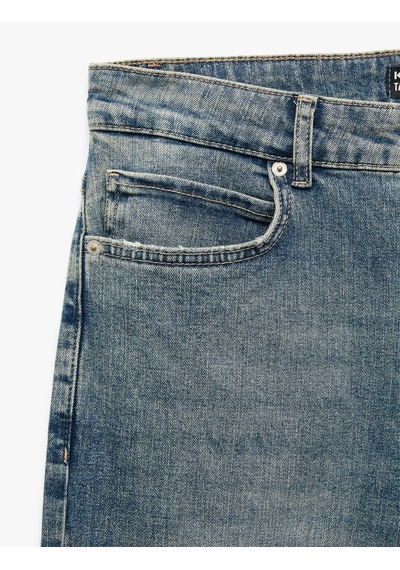 Koton Pamuklu Normal Bel Cepli Düz Paça Denim Pantolon - Tapered Jeans Orta İndigo 7wam40242nd