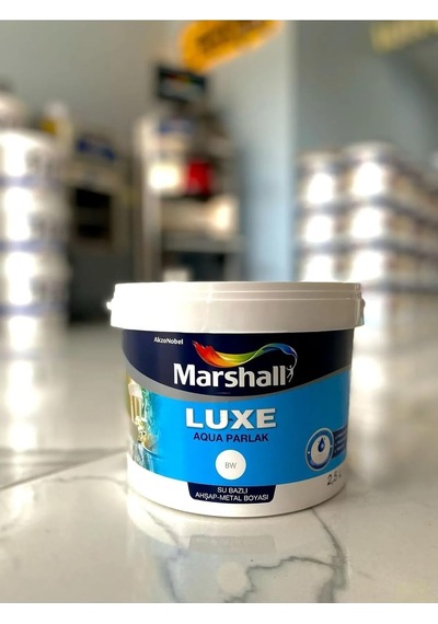 Luxe Aqua Parlak Su Bazlı Akrilik Dekoratif Dönüşüm Boyası 2,5 Litre Ahşap Ve Metal Boyası Beyaz,beyaz