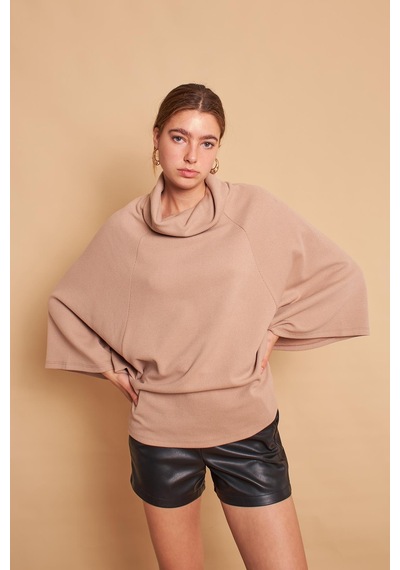Jument Degaje Yaka Balıkçı Yarasa Model Rahat Kesim Oversize Triko Bluz-koyu Bej K.bej