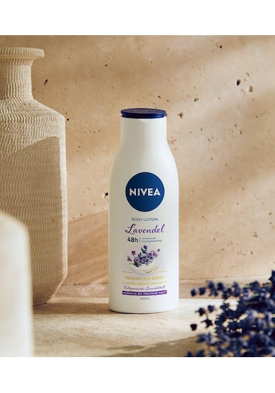 Tr Lavanta Vücut Losyonu 400 Ml , Lavanta Kokulu Nemlendirici Vücut Losyonu, Normal Ve Kuru Ciltler İçin Hızlı Emi