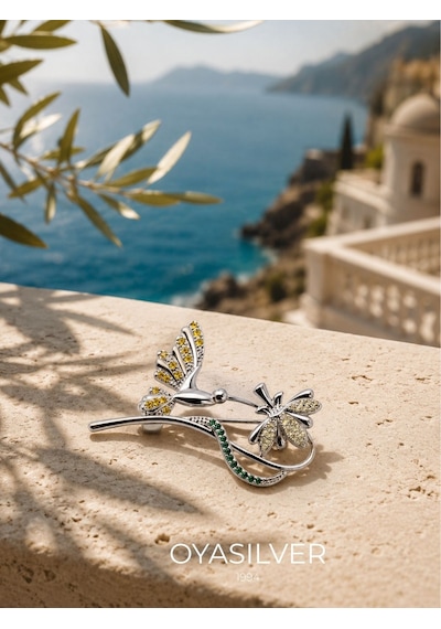 Oya Silver Renkli Zirkon Sinek Kuşu Ve Çiçek Taşlı Broş 3.2x1.7cm Oyot404 Gümüş