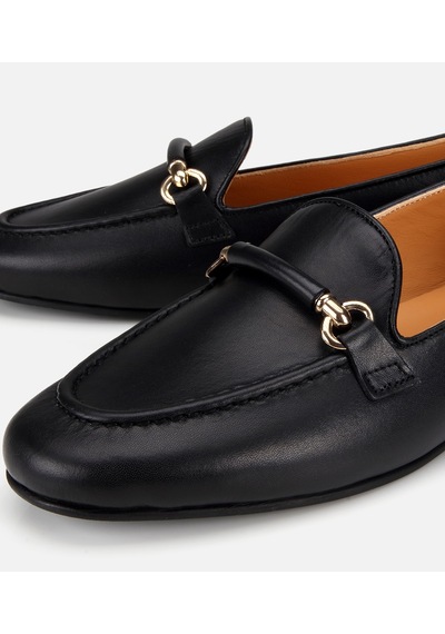 Hotiç Kadın Deri Siyah Toka Detaylı Klasik Loafer 01ayh321340a100 01ayh321340a100