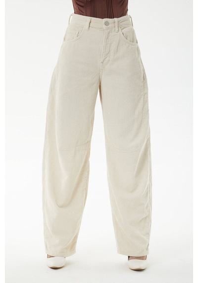 Kutaf Straight Kadife Pantolon 001