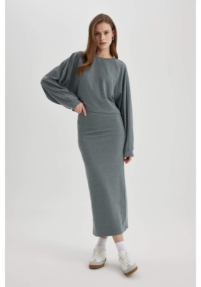 DeFacto Relax Fit Bisiklet Yaka Basic Düz Uzun Kollu Tişört C3118AX24SPGN1175