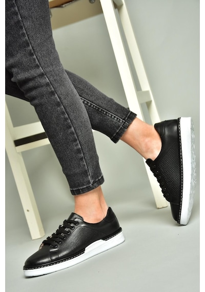 Fox Shoes U555025203 Siyah Hakiki Deri Kadın Spor Ayakkabı Sneakers Siyah-hakiki Deri Çok Renkli Fox Shoes U555025203 Siyah Hakiki Deri Kadın Spor Ayakkabı Sneakers Siyah-hakiki Deri Çok Renkli