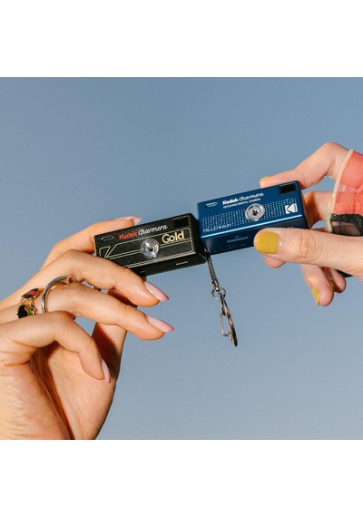 Kodak Charmera Anahtarlık Dijital Kamera Kör Kutusu - Mıllennıum Tek Kutu 1 Adet - Mini Kamera,digicam,video Kaydı,çanta Charm,1.6 Megapiksel,micro Sd Kart Yuvası
