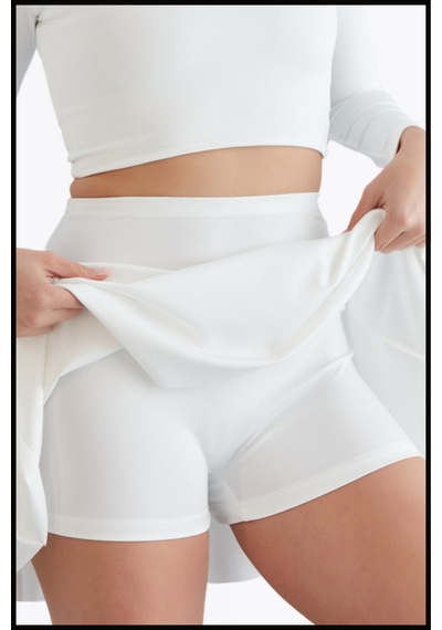 Büyük Beden Etek Içi Şortlu Ekru / Beyaz Yüksek Bel Volanlı Deniz Şortu Skirt With Shorts Curve Ekru / Beyaz