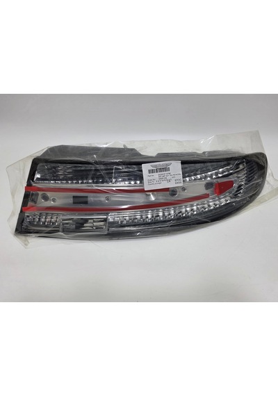 Aston Martin Db9 Dbs Vantage Sağ Arka Far Dg33-37-10792 Siyah Kenar