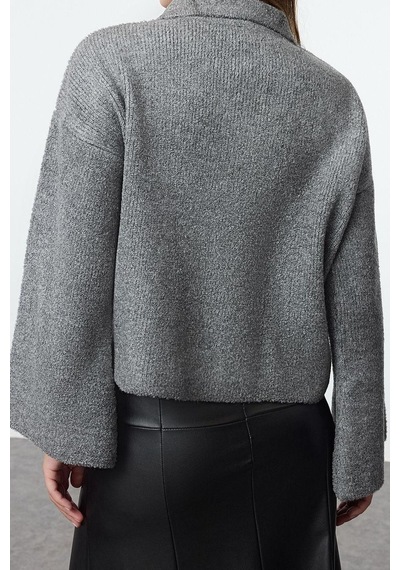 Ersefa Stil Modern Kadın Regular Standart Kol Polo Yaka Buklet Mont Görü Gri