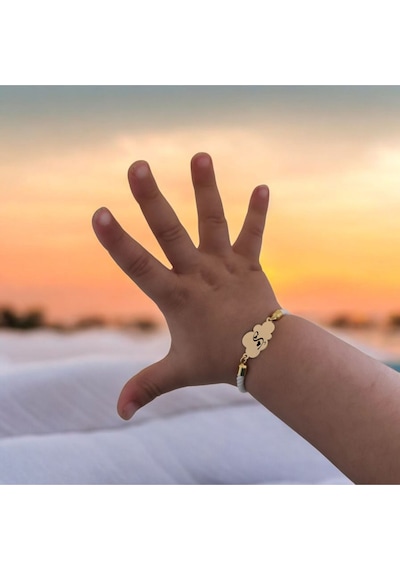 Archin Ş Harfine Özel 14 Ayar Altın Plakalı Bulut Motifli Beyaz Örgü İpli Hediye Bileklik-362harf Ş Archin Ş Harfine Özel 14 Ayar Altın Plakalı Bulut Motifli Beyaz Örgü İpli Hediye Bileklik-362harf Ş
