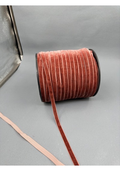 Paşateks - 1 Cm Düz Kadife - 5 Metre A.Maun