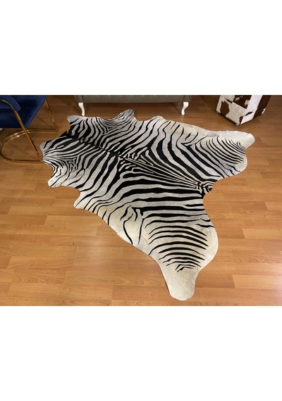Hakiki Deri Dana Postu Beyaz Zebra Baskılı 210 X 230 Cm - 2261201000050