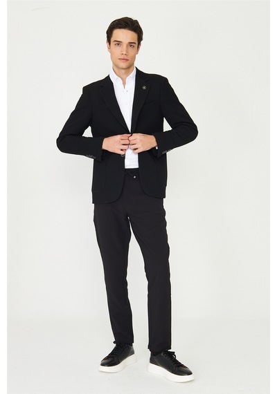 Siyah Hafif Desenli Blazer Ceket Siyah