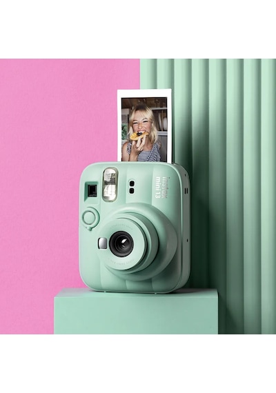 Fujifilm Instax Mini 13 Şipşak Fotoğraf Makinesi