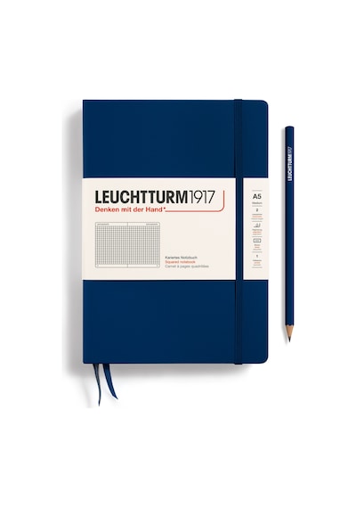 Leuchtturm1917 Not Defteri Orta Boy A5 , Sert Kapak, 251 Numaralandırılmış Sayfa, Kareli, Lacivert