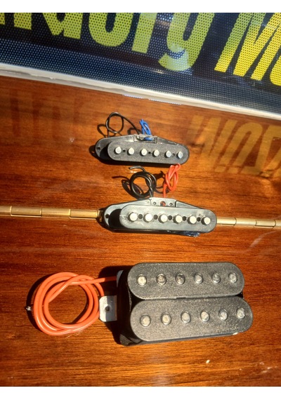 Elektro Gitar Manyetik Seti H/s/s 3 Adet 2 Single 1 Humbucker Kaliteli Ton Siyah