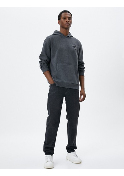 Koton Oversize Hoodie Uzakdoğu İşlemeli Kanguru Cep Detaylı Şardonlu Antrasit 4wam70119mk Antrasit Koton Oversize Hoodie Uzakdoğu İşlemeli Kanguru Cep Detaylı Şardonlu Antrasit 4wam70119mk Antrasit